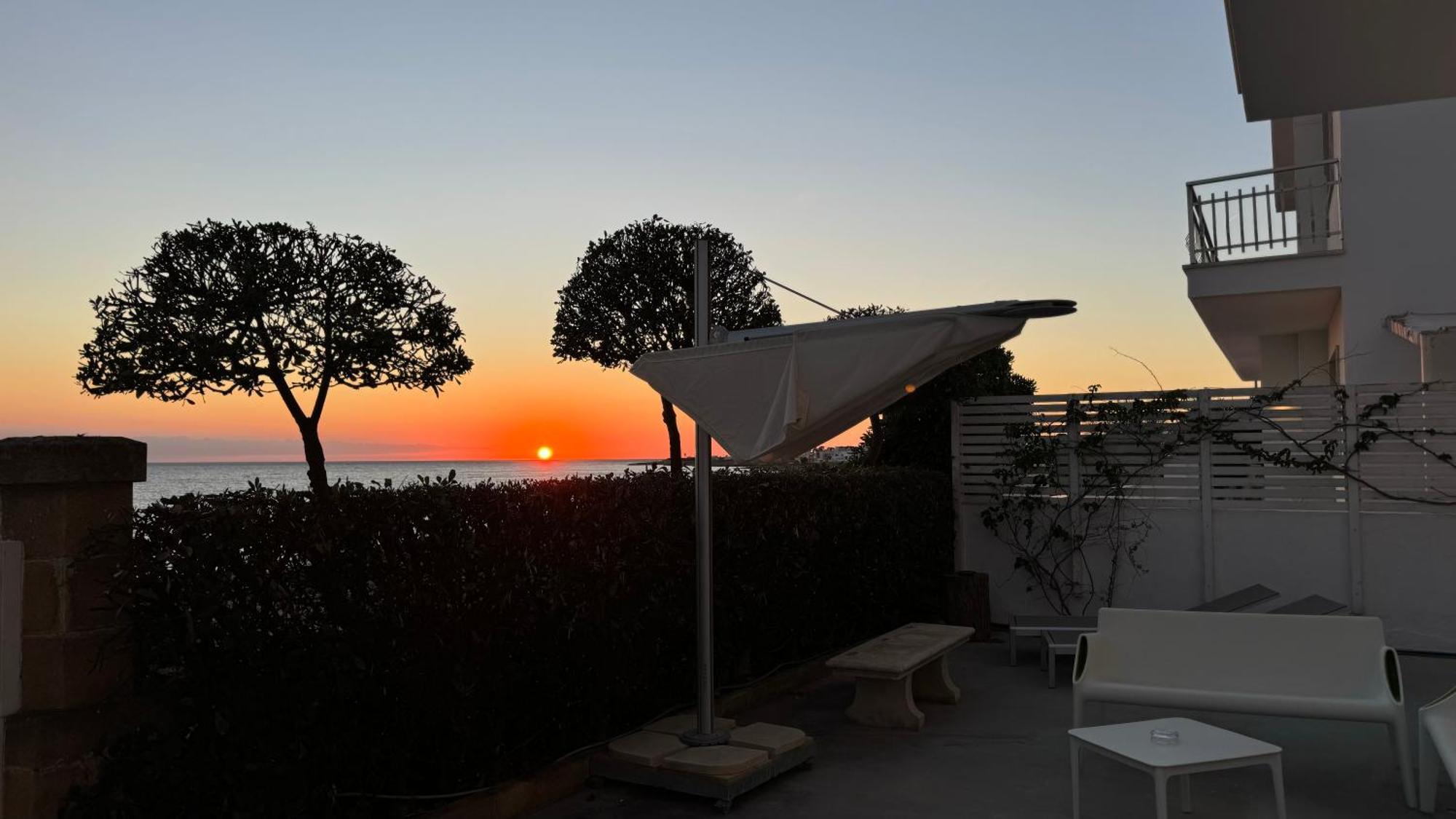 Sunset Bay Torre Suda Exterior foto