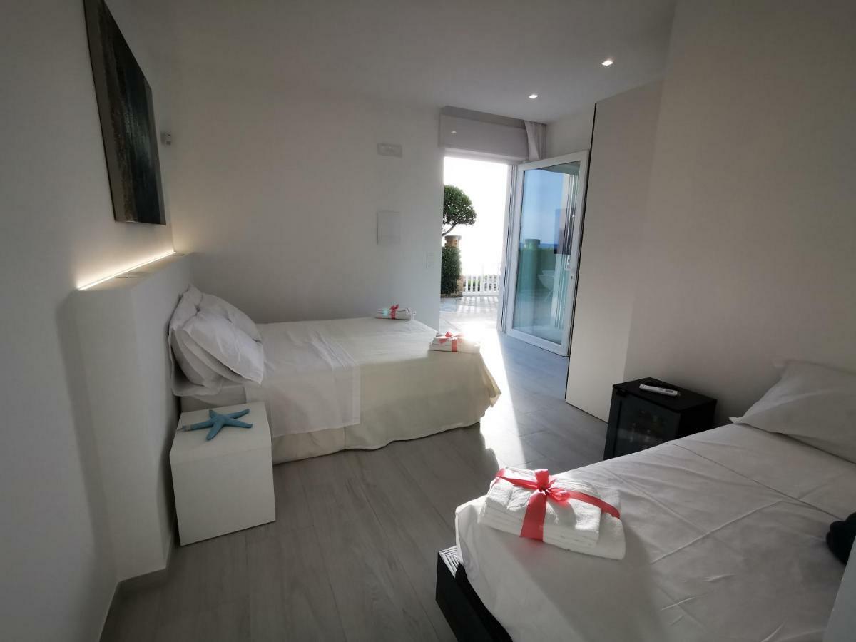 Sunset Bay Torre Suda Exterior foto