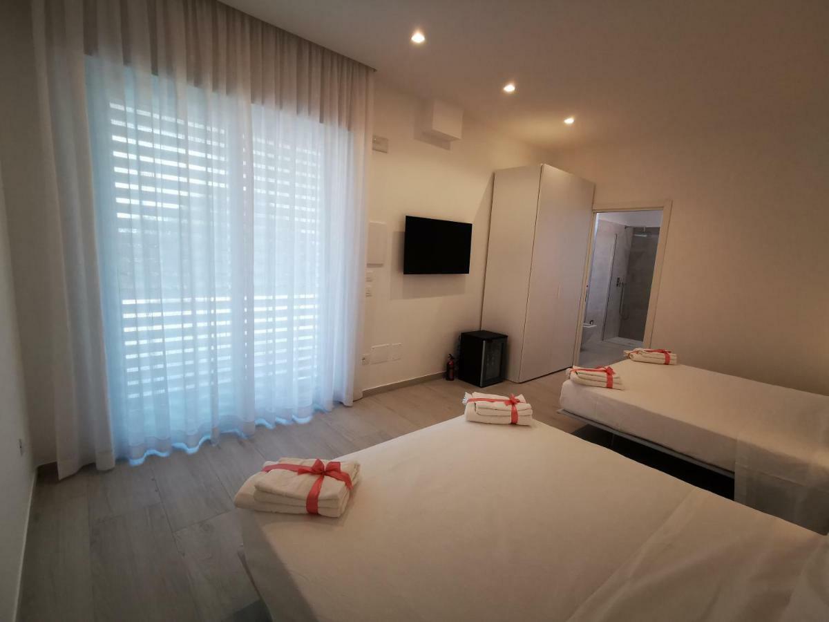 Sunset Bay Torre Suda Exterior foto