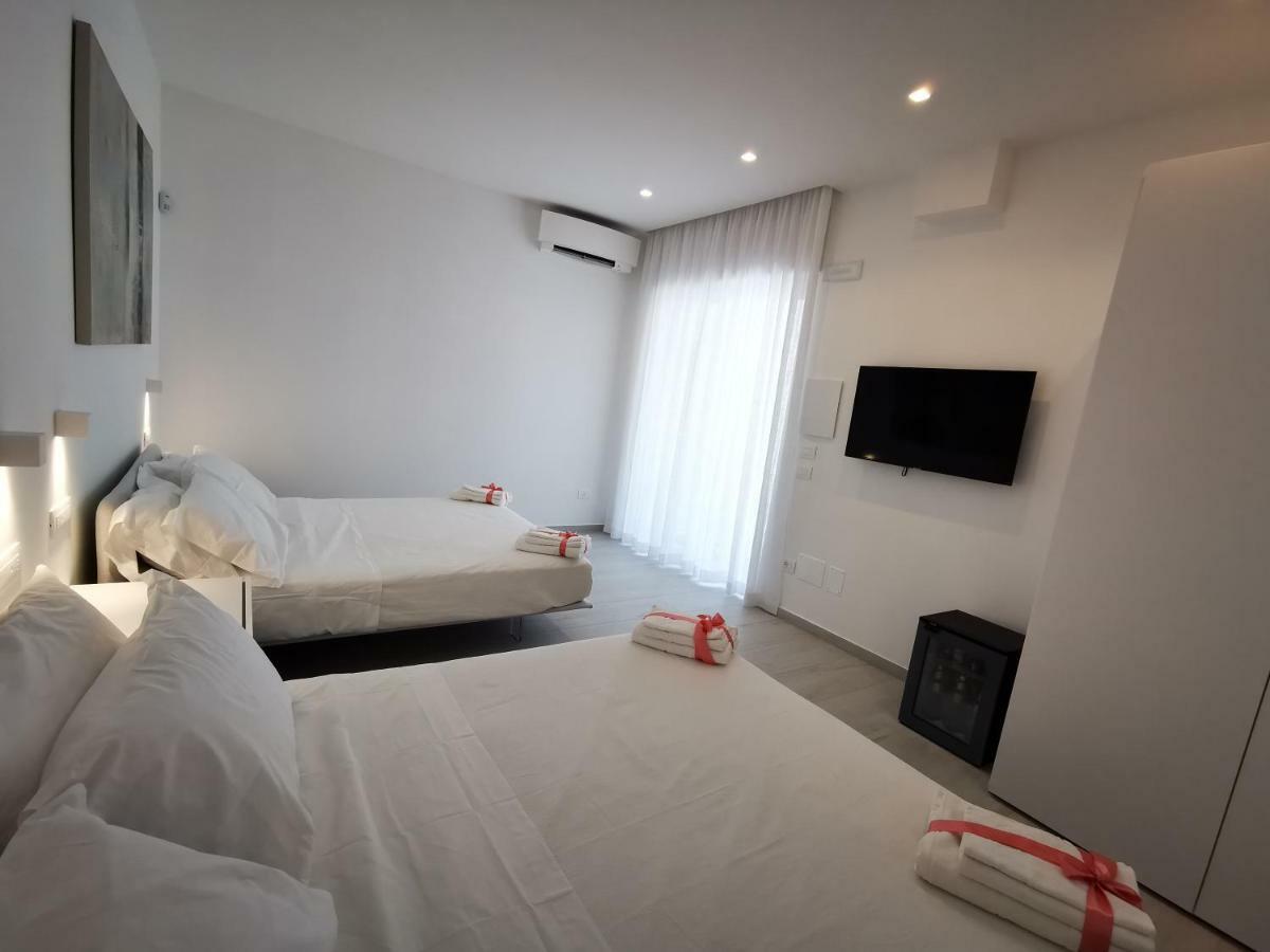 Sunset Bay Torre Suda Exterior foto