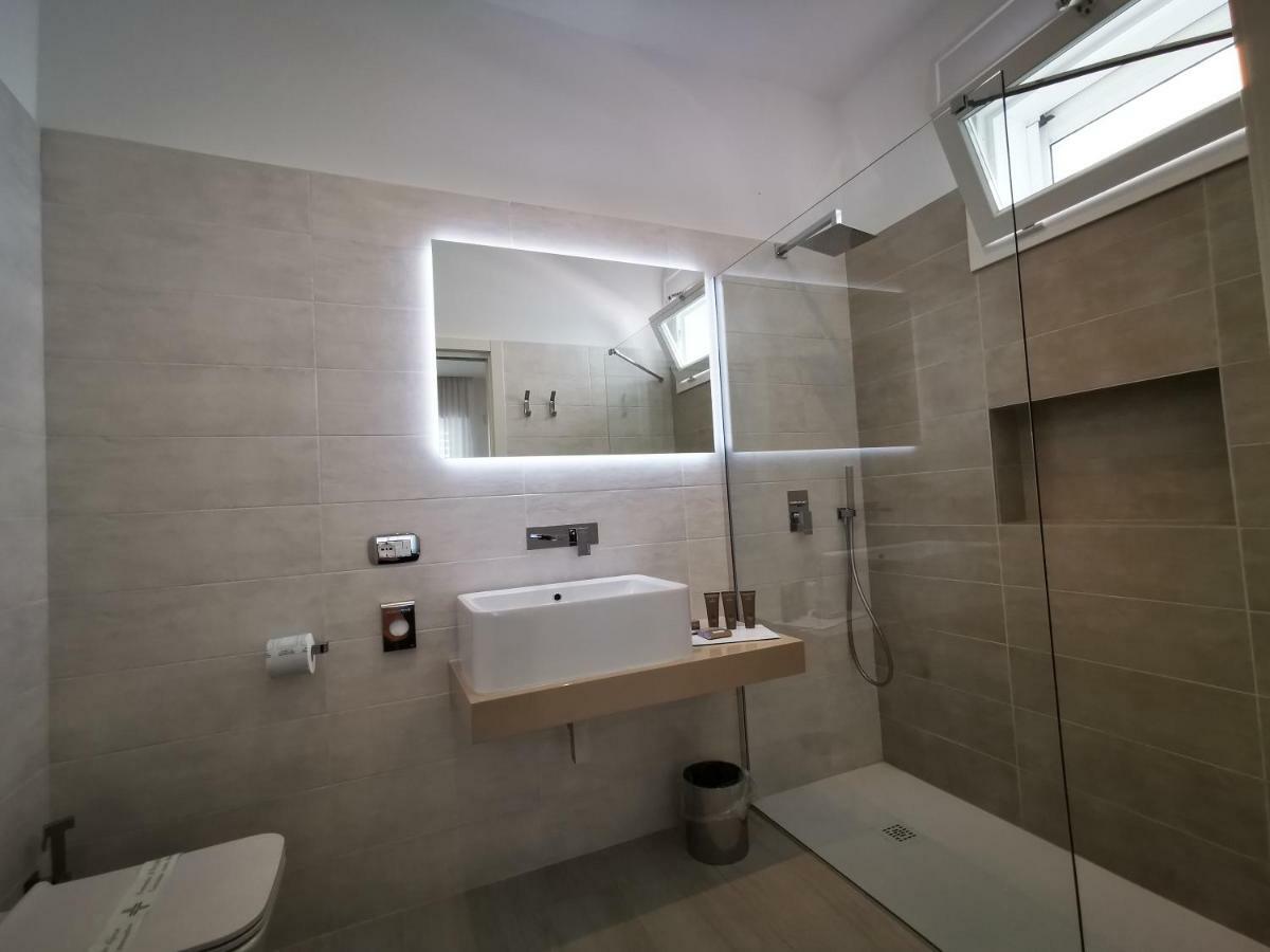 Sunset Bay Torre Suda Exterior foto